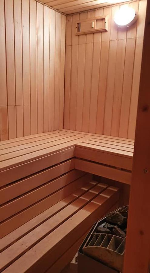 Moon-Light Studio Hotel Ларнака Екстериор снимка
