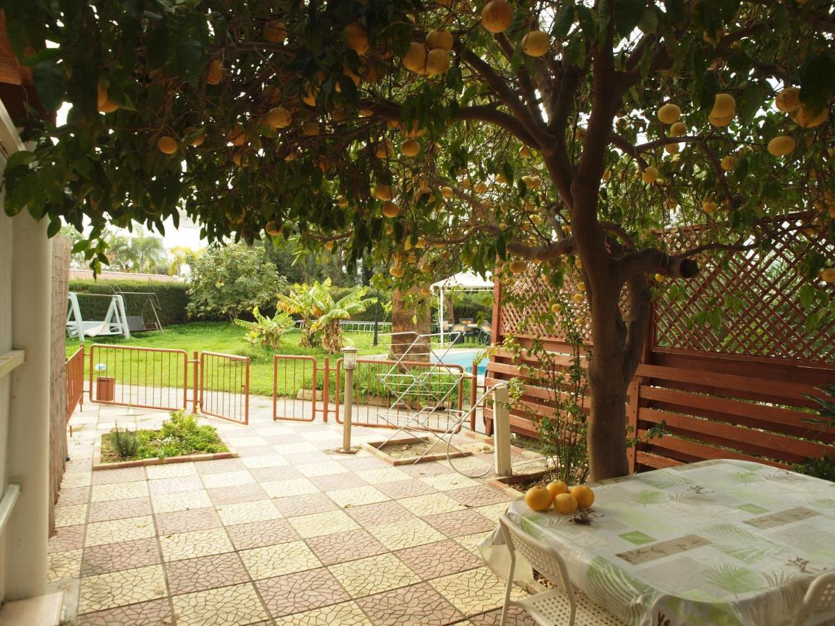 Moon-Light Studio Hotel Ларнака Екстериор снимка